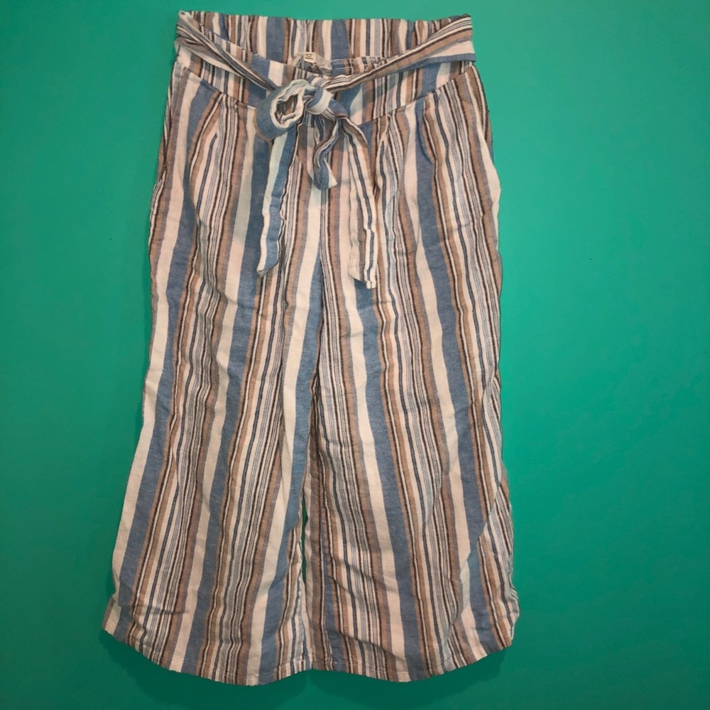 beachy flowy striped capris with tie!